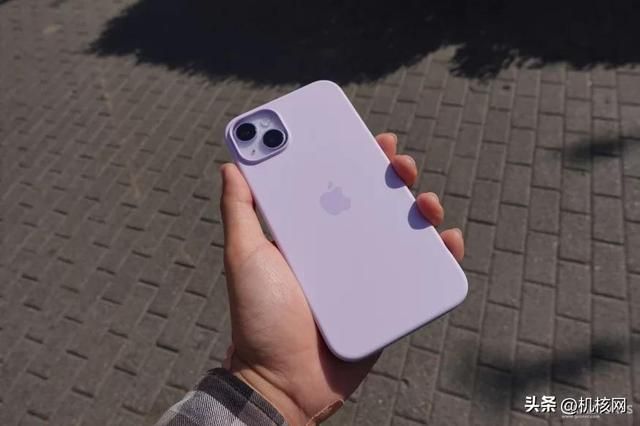 大屏、性能强、长续航，iPhone 14 Plus 会打动你吗？