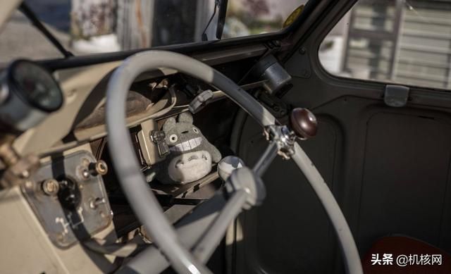 宫崎骏，吉卜力工作室和雪铁龙2CV