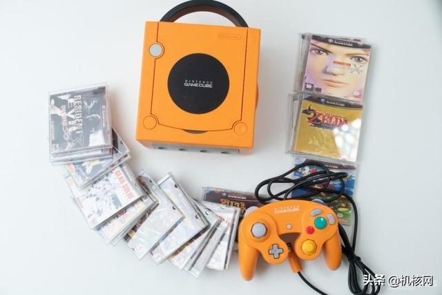 对《EVA 终》明日香所持掌机进行考据