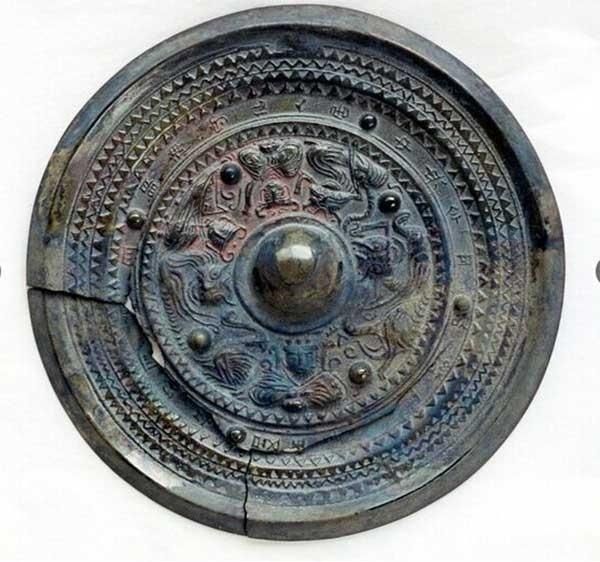 小龙女，九代目，抹抹嘴，等下顿