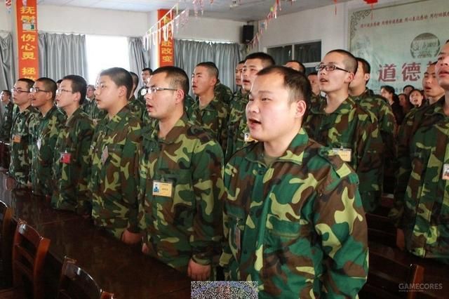 我和在网瘾中心呆了八个月的小张聊了聊