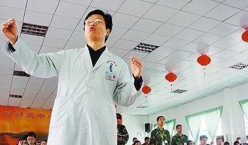 我和在网瘾中心呆了八个月的小张聊了聊