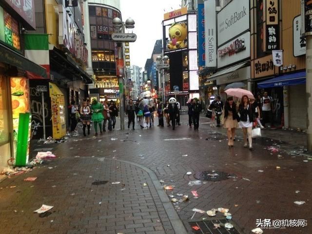 日本人是怎么把万圣节过成“万圣劫”的