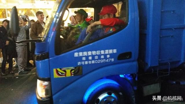 日本人是怎么把万圣节过成“万圣劫”的