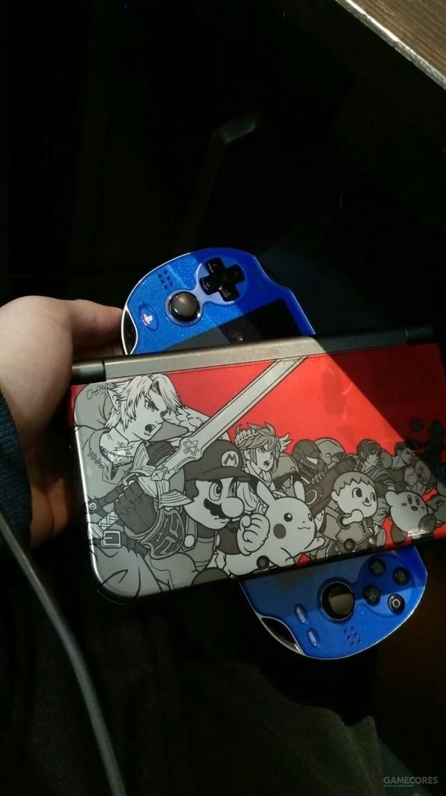 普通00后的游戏人生