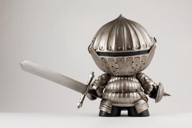 有人做了一个洋葱骑士的小雕塑