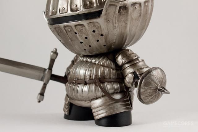 有人做了一个洋葱骑士的小雕塑