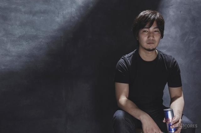 梅原大吾签约红牛