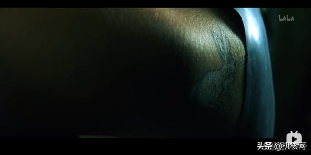 死者苏生,哲学再临:《黑客帝国:矩阵重启》预告片的一些小细节