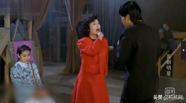 比星爷《喜剧之王》早了八年的，是这部京味儿的《喜剧明星》