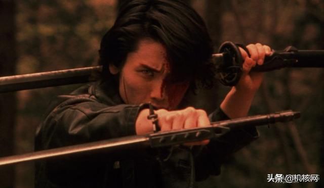 演员、播主、暗杀术,这就是“现代忍者”坂口拓