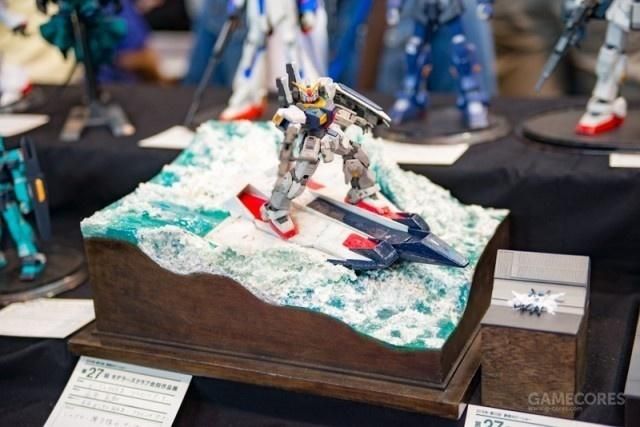 用木材制作的钢普拉模型的可真厉害！