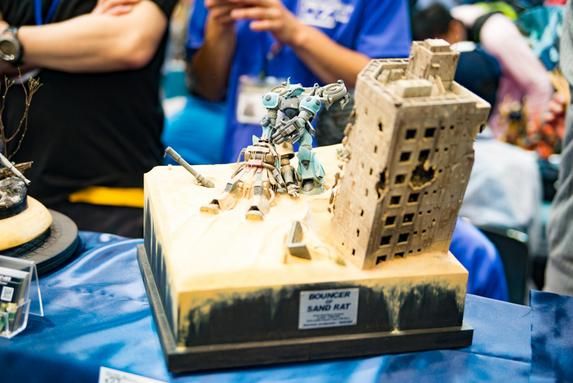 用木材制作的钢普拉模型的可真厉害！