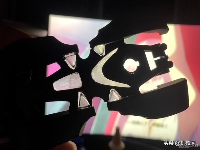 田宫静态四驱车模型“跳跃者号”拼装展示