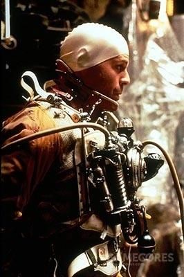 电影《十二只猴子》浅析