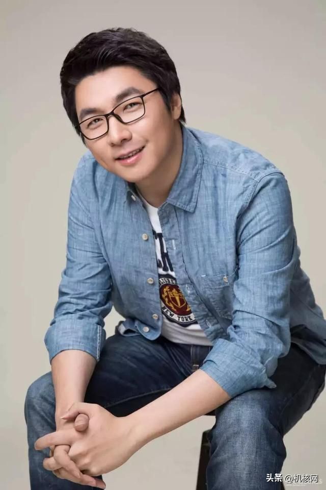 简单来说，就是想和更多人才沟通：与拳头游戏中国负责人林松对谈