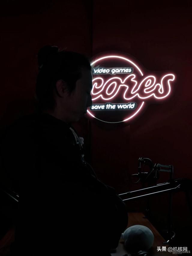 系统顺滑震感棒，三摄齐全定价香，一加11体验报告