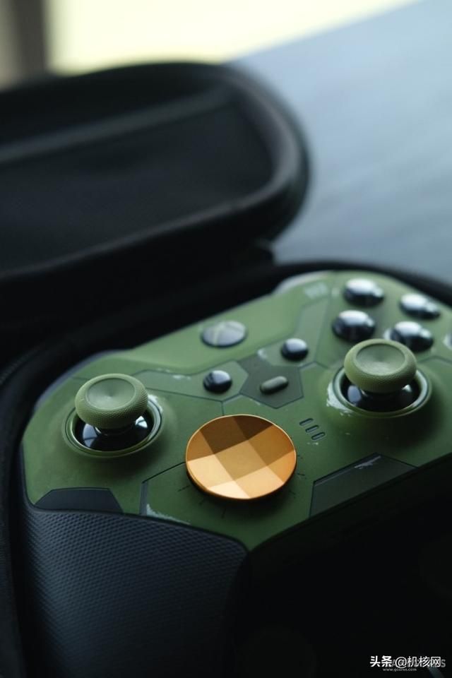 纯粹为了显摆显摆：《光环：无限》精英手柄图赏