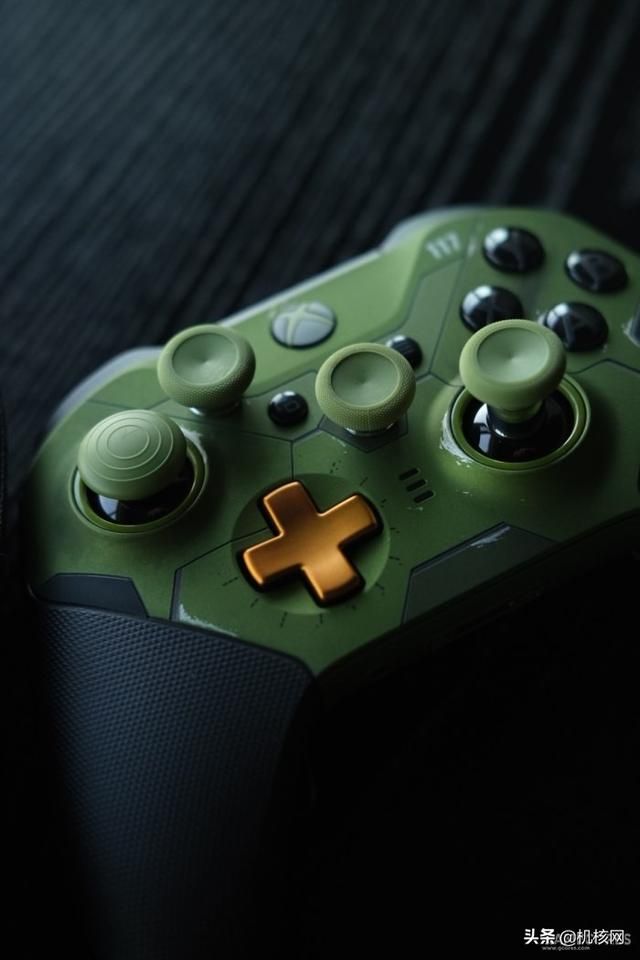 纯粹为了显摆显摆：《光环：无限》精英手柄图赏