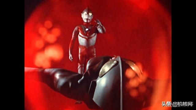 解析《新·奥特曼》预告中隐含的信息