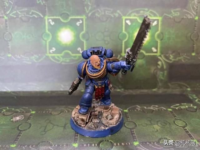 还担心玩战锤的门槛高吗？安利两款战锤的入门桌游产品