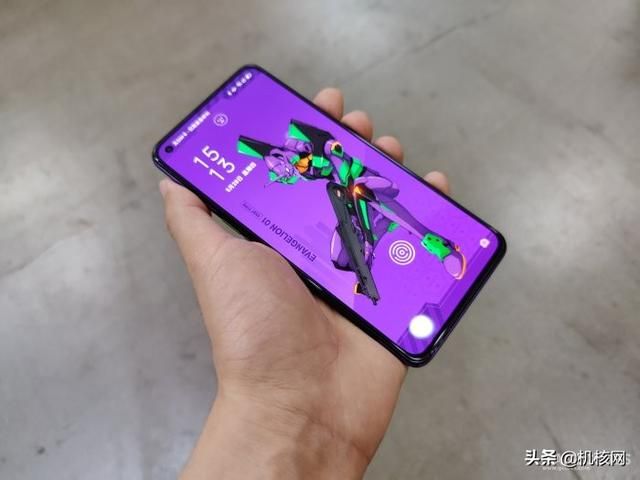 连卡针都不放过的深度融合:OPPO Ace 2 EVA 定制版开箱